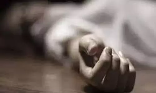 Bahraich: लापता युवक का शव नाले में मिला, परिजनों ने जताई हत्या की आशंका Bahraich: लापता युवक का शव नाले में मिला, परिजनों ने जताई हत्या की आशंका