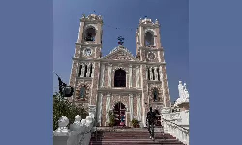 Hyderabad: सेंट जोसेफ कैथेड्रल का द्विशताब्दी उत्सव संपन्न हुआ Hyderabad: सेंट जोसेफ कैथेड्रल का द्विशताब्दी उत्सव संपन्न हुआ