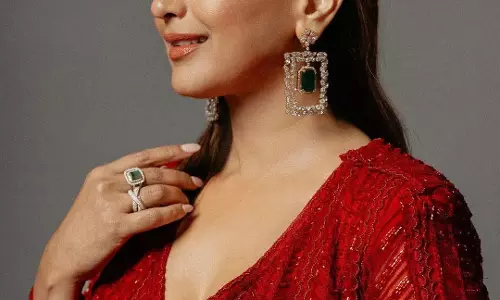 Sonali Bendre : सोनाली बेंद्रे का खूबसूरत अंदाज Sonali Bendre : सोनाली बेंद्रे का खूबसूरत अंदाज