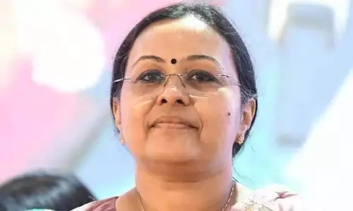 Kerala: स्वास्थ्य मंत्री ने आशा कार्यकर्ताओं को चर्चा के लिए बुलाया Kerala: स्वास्थ्य मंत्री ने आशा कार्यकर्ताओं को चर्चा के लिए बुलाया