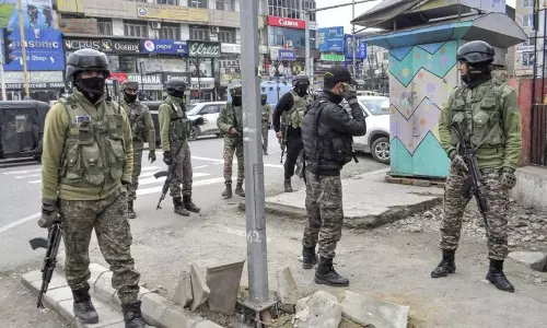 पाकिस्तान में हाल ही में हुए आतंकी हमलों के बाद J&K में हाई-सिक्योरिटी अलर्ट जारी
