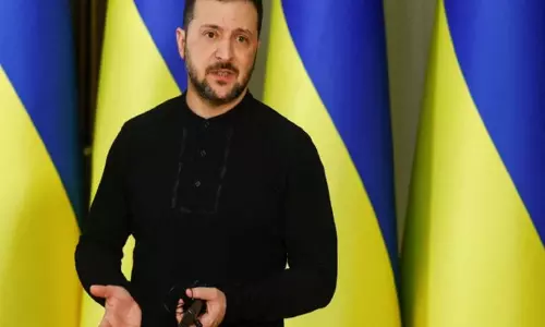 Zelensky ने रूसी सेना के जमावड़े की चेतावनी दी