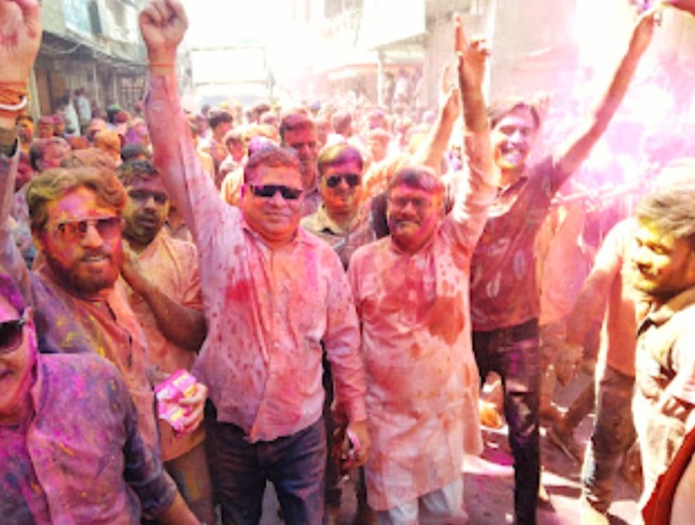 Alirajpur: सर्व हिंदू समाज के आह्वान पर रंगपंचमी में निकली रंगारंग फाग यात्रा