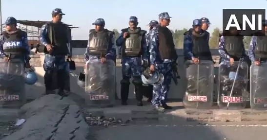 हरियाणा-पंजाब शंभू सीमा पर सुरक्षा बढ़ाई गई, वीडियो हरियाणा-पंजाब शंभू सीमा पर सुरक्षा बढ़ाई गई, वीडियो