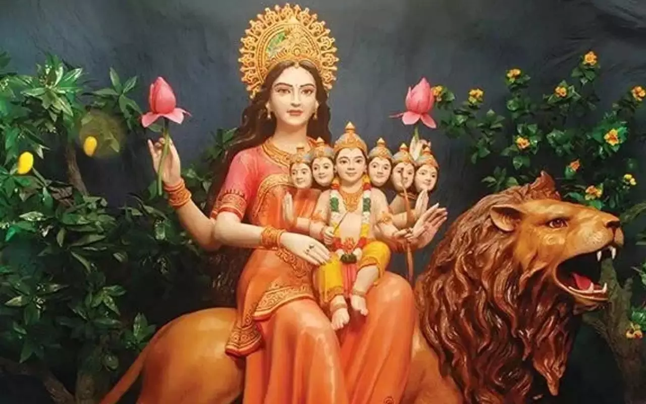 Chaitra Navratri 2025 : घटस्थापना के दौरान करें इन मंत्रों का जाप, देवी मां बरसाएंगी कृपा Chaitra Navratri 2025 : घटस्थापना के दौरान करें इन मंत्रों का जाप, देवी मां बरसाएंगी कृपा