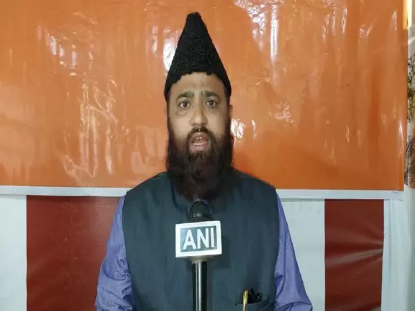 मुस्लिम मौलवी ने महिला कांस्टेबल से छेड़छाड़ करने वाले अपराधियों के खिलाफ सख्त कार्रवाई की मांग की मुस्लिम मौलवी ने महिला कांस्टेबल से छेड़छाड़ करने वाले अपराधियों के खिलाफ सख्त कार्रवाई की मांग की