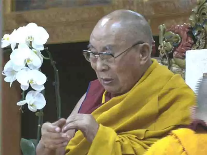चीन दलाई लामा के पुनर्जन्म में हेरफेर नहीं कर सकता: Tibetan चीन दलाई लामा के पुनर्जन्म में हेरफेर नहीं कर सकता: Tibetan