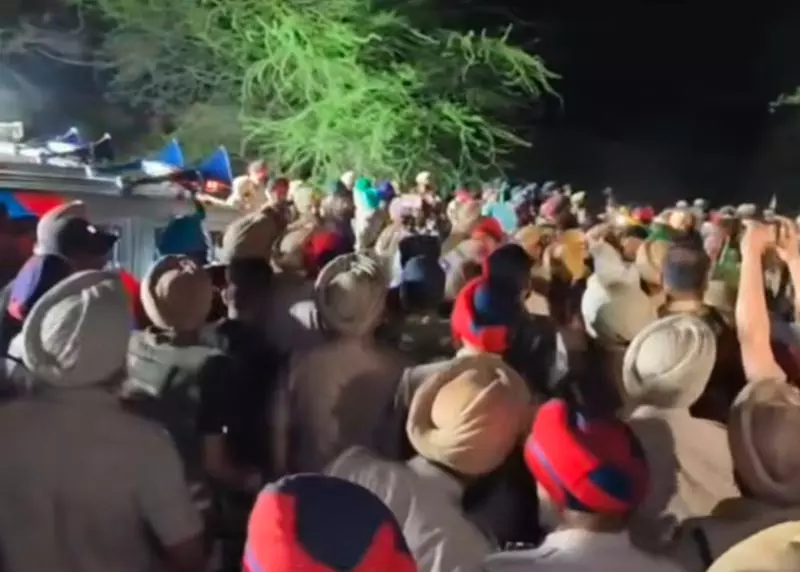 Haryana के अधिकारियों ने कहा, स्थिति पर नजर रखी जा रही Haryana के अधिकारियों ने कहा, स्थिति पर नजर रखी जा रही