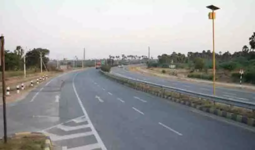 Telangana में सड़क उपयोगकर्ताओं को अधिक टोल देना पड़ सकता Telangana में सड़क उपयोगकर्ताओं को अधिक टोल देना पड़ सकता