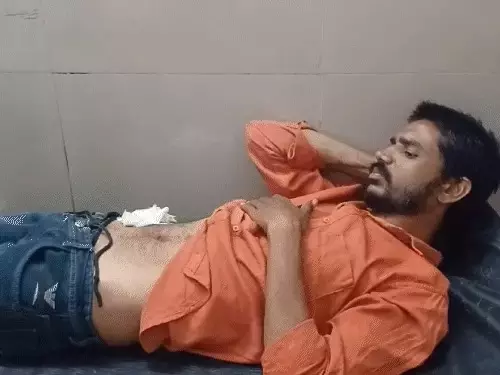 पेट दर्द से पीड़ित युवक ने ऐसी हरकत कर डाली...देखकर डॉक्टर भी हैरत में पड़ गए पेट दर्द से पीड़ित युवक ने ऐसी हरकत कर डाली...देखकर डॉक्टर भी हैरत में पड़ गए