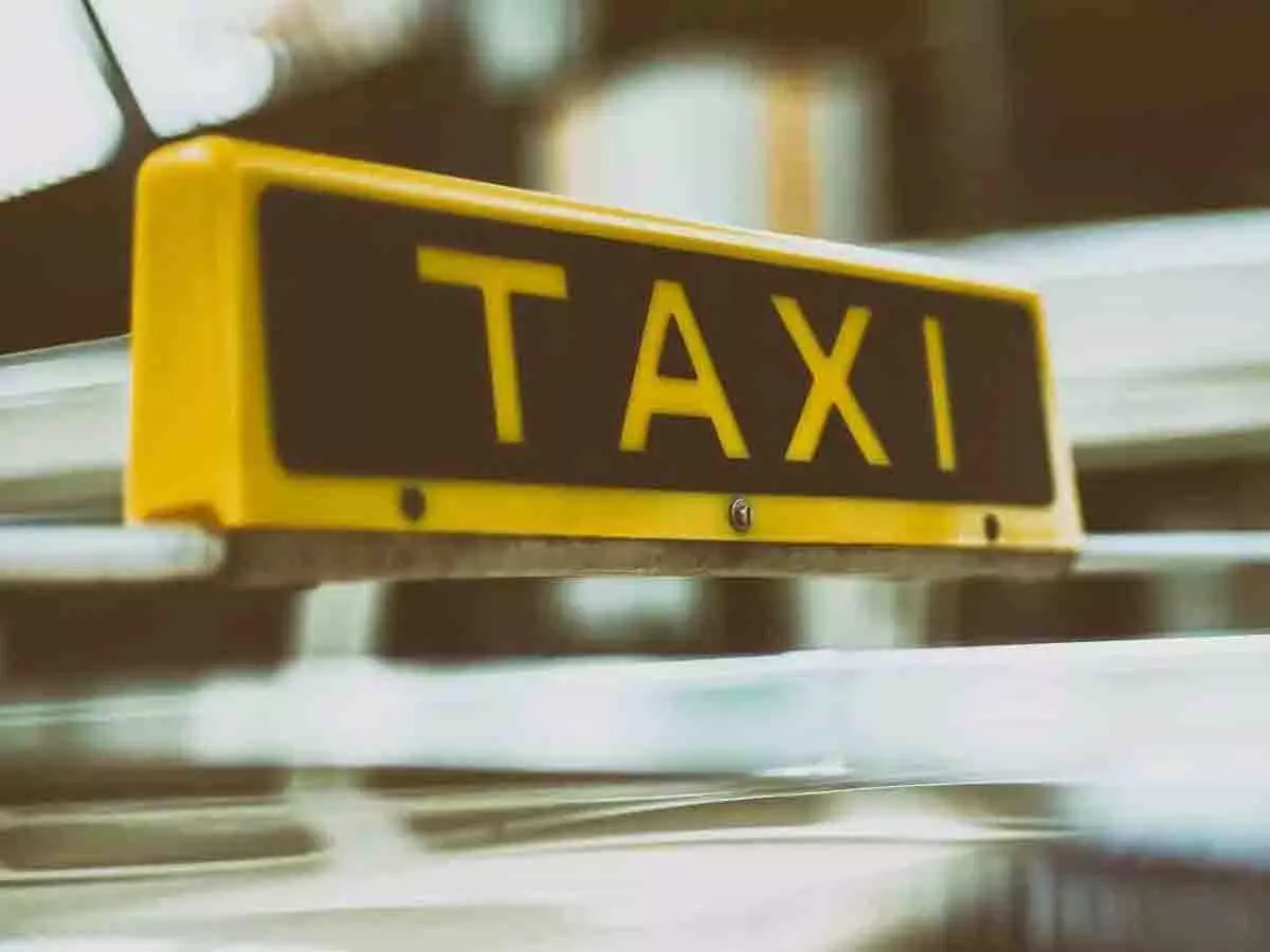 ओला, उबर, रैपिडो ड्राइवरों के विरोध के बाद Hyderabad एयरपोर्ट ने जारी की एडवाइजरी ओला, उबर, रैपिडो ड्राइवरों के विरोध के बाद Hyderabad एयरपोर्ट ने जारी की एडवाइजरी