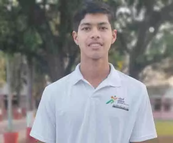 68 वीं राष्ट्रीय विद्यालयी फुटबाल प्रतियोगिता में तमकुहीराज के 3 होनहारों का चयन 68 वीं राष्ट्रीय विद्यालयी फुटबाल प्रतियोगिता में तमकुहीराज के 3 होनहारों का चयन