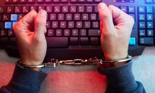 CBI अफसर बनकर किया डिजिटल अरेस्ट, महिला ने गंवाई 20 करोड़ रुपए