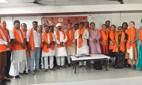 Katihar: एनडीए कार्यकर्ता सम्मेलन की तैयारियों को लेकर भाजपा ने बैठक की Katihar: एनडीए कार्यकर्ता सम्मेलन की तैयारियों को लेकर भाजपा ने बैठक की