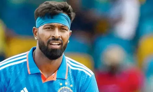 IPL 2025: एक मैच के बैन के कारण नहीं खेल पाएंगे ये दिग्गज IPL 2025: एक मैच के बैन के कारण नहीं खेल पाएंगे ये दिग्गज