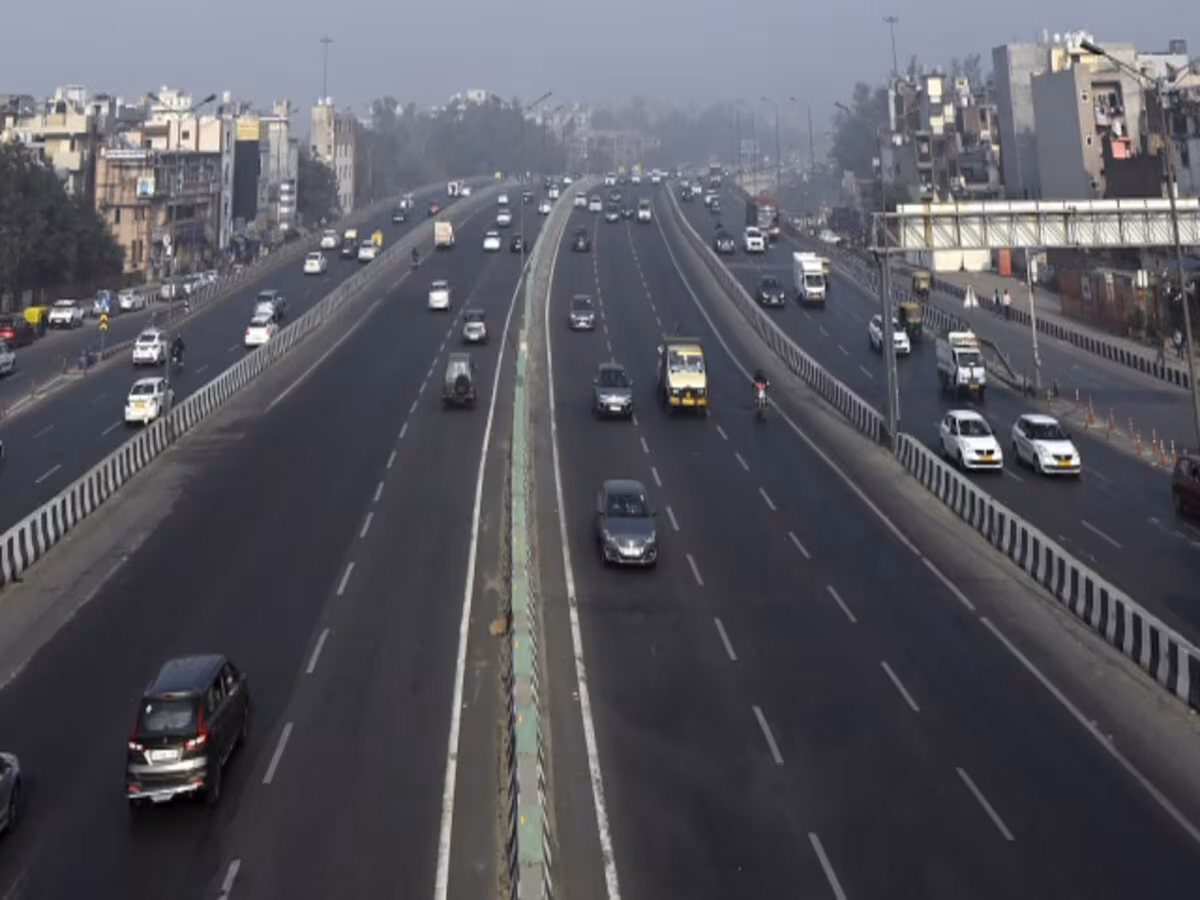 Delhi NCR: ग्रेटर नोएडा से देहरादून तक नया एक्सप्रेसवे बनाने की तैयारी जोरों पर