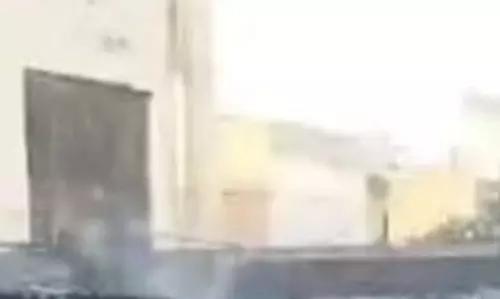 Sonipat: लकड़ी की आरा मशीन में लगी भीषण आग, लाखों का नुकसान Sonipat: लकड़ी की आरा मशीन में लगी भीषण आग, लाखों का नुकसान