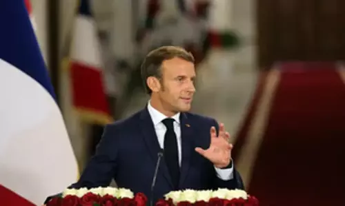 गाजा में इजरायली हमले शांति के लिए नाटकीय कदम पीछे: Macron गाजा में इजरायली हमले शांति के लिए नाटकीय कदम पीछे: Macron