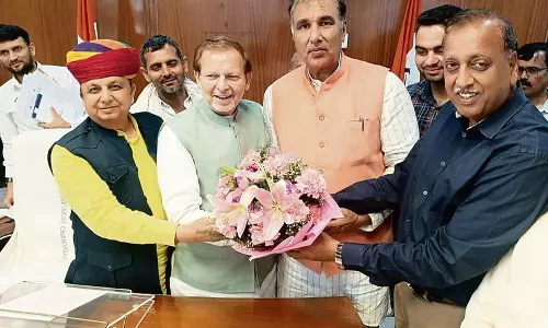 BJP ने जिला प्रमुखों के लिए अपने ही आयु नियम की अनदेखी की BJP ने जिला प्रमुखों के लिए अपने ही आयु नियम की अनदेखी की
