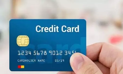 क्रेडिट कार्ड से हो गया ज्यादा खर्च? अब ऐसे चुकाएं आसान EMI