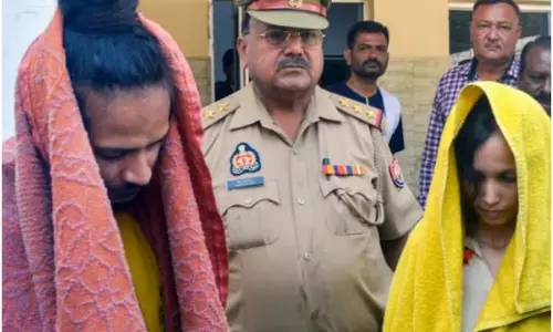 सनसनीखेज सौरभ हत्याकांड, एक के बाद एक चौंकाने वाले खुलासे, जेल में कैसे कटी पूरी रात? जानिए सनसनीखेज सौरभ हत्याकांड, एक के बाद एक चौंकाने वाले खुलासे, जेल में कैसे कटी पूरी रात? जानिए
