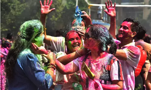 Telangana: होली के बाद उत्तर भारतीयों ने शुभ कार्यक्रमों की कतार लगा दी