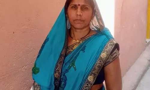 जनसमस्या निवारण कॉल सेंटर से मिला समाधान, सवित्री को मिली राज्यांश तथा केन्द्रांश की राशि जनसमस्या निवारण कॉल सेंटर से मिला समाधान, सवित्री को मिली राज्यांश तथा केन्द्रांश की राशि