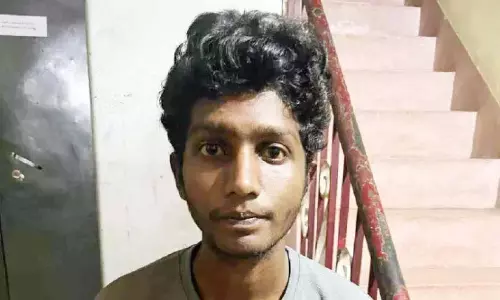 आबकारी अधिकारी पर हमला करने के बाद भांग मामले का संदिग्ध फरार; एक व्यक्ति गिरफ्तार