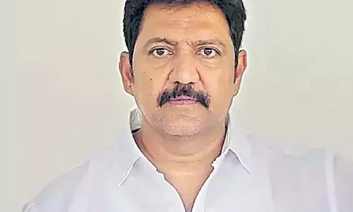 पूर्व विधायक वल्लभनेनी वामसी CID ​​की हिरासत में