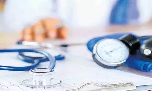 Assam के डॉक्टर के खिलाफ दंपत्ति को शिशु बेचने के आरोप में पुलिस ने मामला दर्ज किया