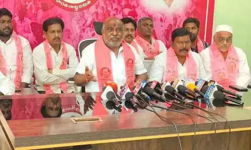 Adilabad को पर्याप्त धनराशि आवंटित न करने के लिए कांग्रेस सरकार की आलोचना की