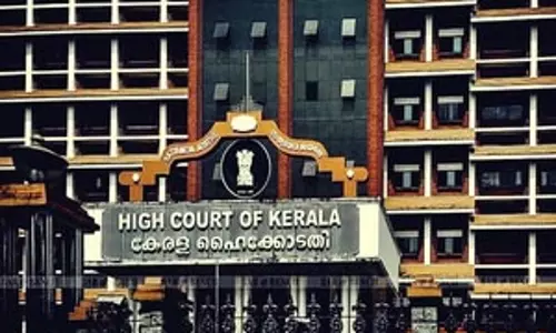 Kerala HC ने हिंदू परंपरा को बदनाम करने वाले व्यक्ति के खिलाफ कार्रवाई की मांग की