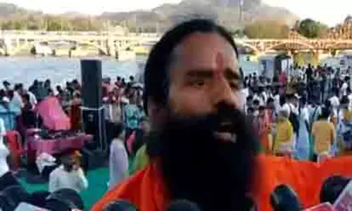 औरंगजेब भारत के लिए आदर्श नहीं हो सकता, गुलामी के प्रतीकों को शांतिपूर्ण तरीके से हटाया जाएगा: Ramdev