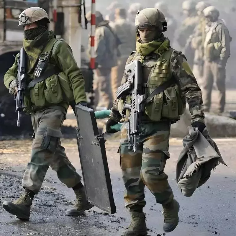 हंदवाड़ा में सैफुल्लाह के मारे जाने के साथ ही जालोरा मुठभेड़ मामला सुलझ गया: पुलिस हंदवाड़ा में सैफुल्लाह के मारे जाने के साथ ही जालोरा मुठभेड़ मामला सुलझ गया: पुलिस