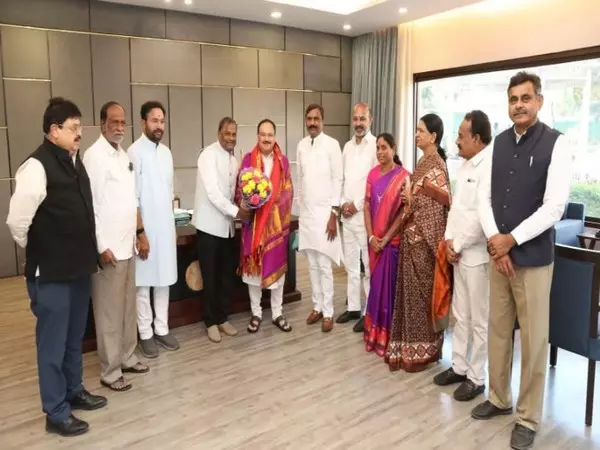जेपी नड्डा ने Delhi में तेलंगाना भाजपा के नवनिर्वाचित एमएलसी से मुलाकात की जेपी नड्डा ने Delhi में तेलंगाना भाजपा के नवनिर्वाचित एमएलसी से मुलाकात की