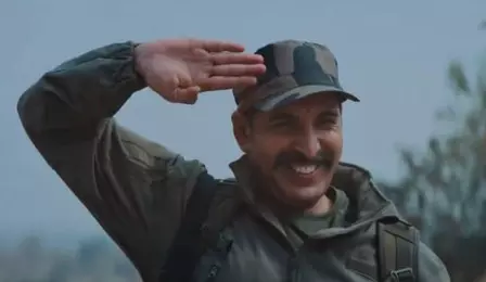 अदाणी ग्रुप ने शॉर्ट फिल्म हिफाजत की हिफाजत में से देश के जवानों को दिया सम्मान अदाणी ग्रुप ने शॉर्ट फिल्म हिफाजत की हिफाजत में से देश के जवानों को दिया सम्मान