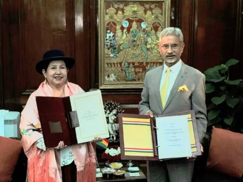 जयशंकर और बोलीविया के विदेश मंत्री ने द्विपक्षीय संबंधों पर चर्चा की जयशंकर और बोलीविया के विदेश मंत्री ने द्विपक्षीय संबंधों पर चर्चा की