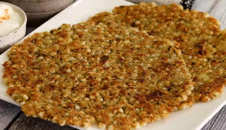 Sabudana Thalipeeth:इसका मजा आप किसी भी दिन ले सकते हैं Sabudana Thalipeeth:इसका मजा आप किसी भी दिन ले सकते हैं