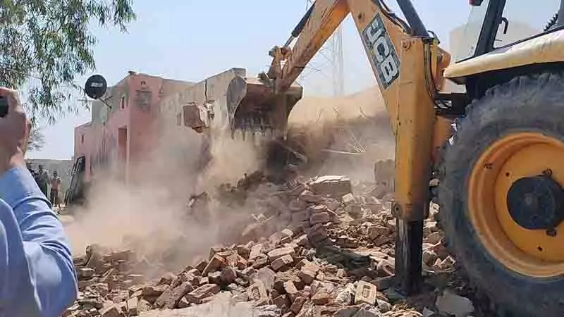 Fazilka में महिला फेरीवाले की संपत्ति को नुकसान पहुंचाया गया Fazilka में महिला फेरीवाले की संपत्ति को नुकसान पहुंचाया गया