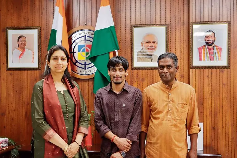 Rohtak से वैश्विक पहचान तक एक खोए हुए सपनों के पक्षी की उड़ान का सफर Rohtak से वैश्विक पहचान तक एक खोए हुए सपनों के पक्षी की उड़ान का सफर