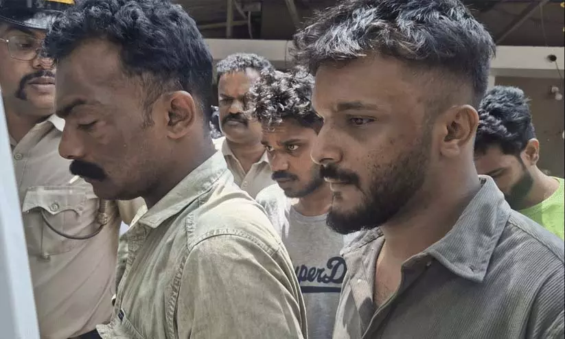 असम के मूल निवासी की मौत हत्या है; एक उपद्रवी समेत चार लोग गिरफ्तार असम के मूल निवासी की मौत हत्या है; एक उपद्रवी समेत चार लोग गिरफ्तार