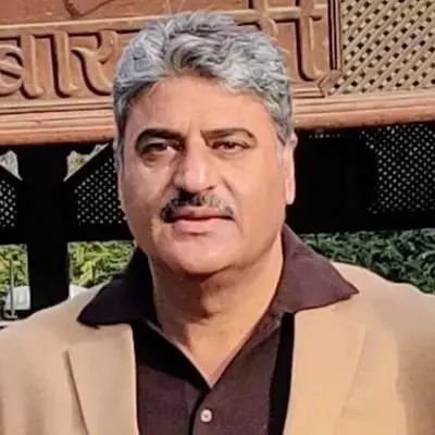 Sajjad Shaheen: जम्मू-कश्मीर को बिजली परियोजनाएं लौटाई जाएं Sajjad Shaheen: जम्मू-कश्मीर को बिजली परियोजनाएं लौटाई जाएं