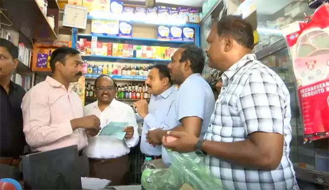डॉक्टर के पर्चे के बिना दवा बेची तो होगी कार्रवाई: ईगल प्रमुख रवि कृष्ण डॉक्टर के पर्चे के बिना दवा बेची तो होगी कार्रवाई: ईगल प्रमुख रवि कृष्ण