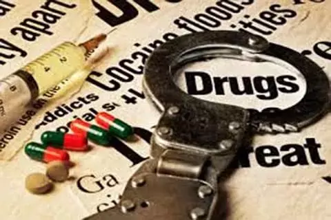 अनंतनाग में ड्रग तस्कर पर PIT NDPS अधिनियम के तहत मामला दर्ज अनंतनाग में ड्रग तस्कर पर PIT NDPS अधिनियम के तहत मामला दर्ज