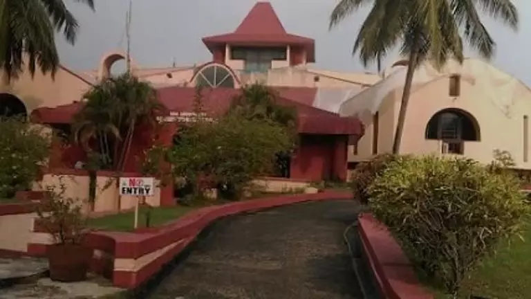 सरकार ने Goa विश्वविद्यालय पेपर लीक मामले की जांच का जिम्मा संभाला सरकार ने Goa विश्वविद्यालय पेपर लीक मामले की जांच का जिम्मा संभाला