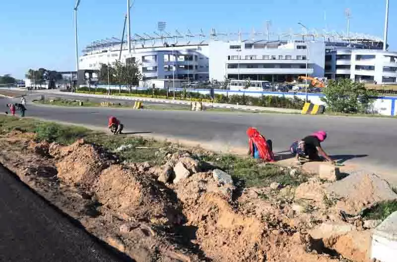 IPL की शान के लिए मुल्लांपुर मार्ग अभी भी निर्माणाधीन IPL की शान के लिए मुल्लांपुर मार्ग अभी भी निर्माणाधीन