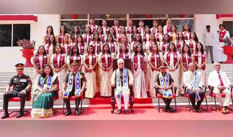 आर्मी कॉलेज ऑफ डेंटल साइंस में BDS, MDS छात्रों के लिए 19वां स्नातक समारोह आयोजित आर्मी कॉलेज ऑफ डेंटल साइंस में BDS, MDS छात्रों के लिए 19वां स्नातक समारोह आयोजित