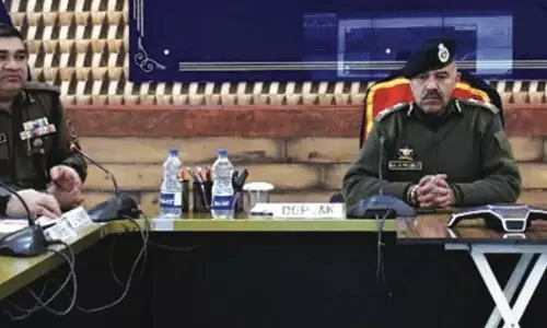 DGP नलिन प्रभात ने आतंकवाद और अपराध के प्रति शून्य सहिष्णुता की शपथ ली