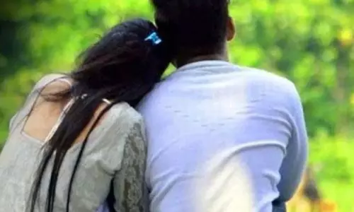 गर्लफ्रेंड पर शक, कॉल हिस्ट्री के लिए टेलिकॉम दफ्तर में प्रेमी ने मचाया उत्पात