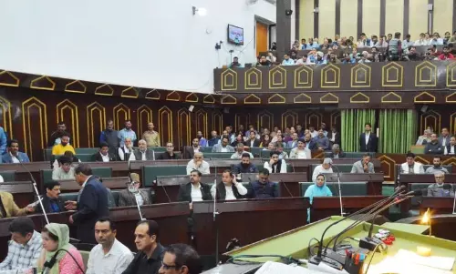 जम्मू-कश्मीर विधानसभा में विधायकों द्वारा पिछले 5 वर्षों में 15 करोड़ रुपये खर्च किये गये